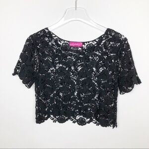 Say What? Black Embroidered Cropped Top Size Small